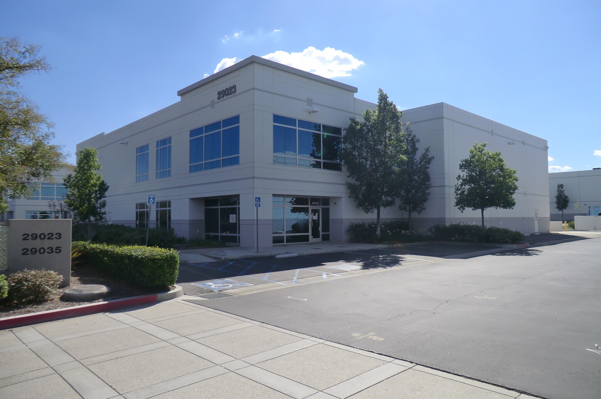 29023 The Old Rd Valencia, CA 91355 Industrial Property for Lease on