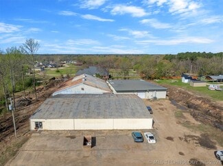 Broken Bow, OK Warehouse - 1506 S Park Dr