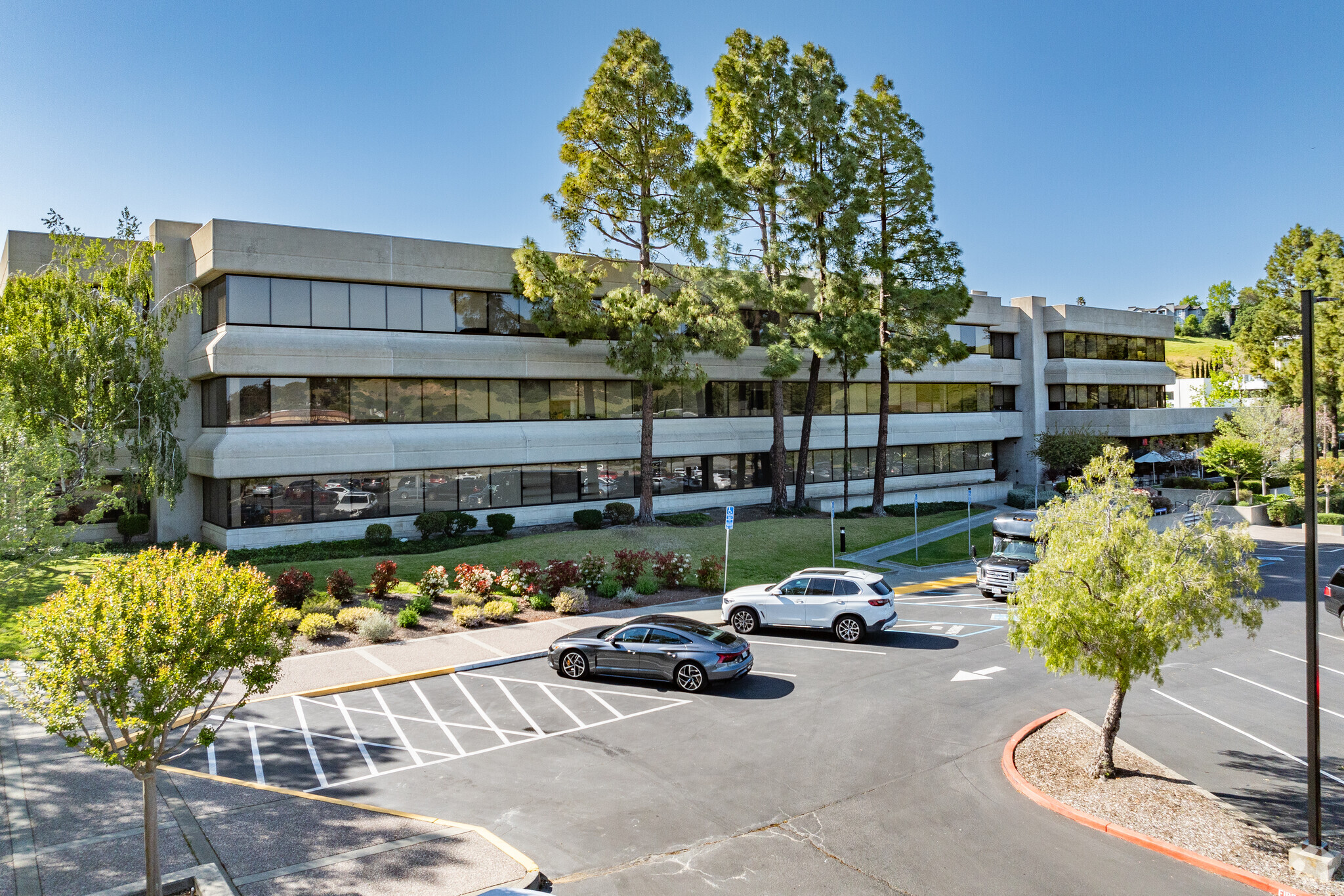 100 Smith Ranch Rd, San Rafael, CA for Rent