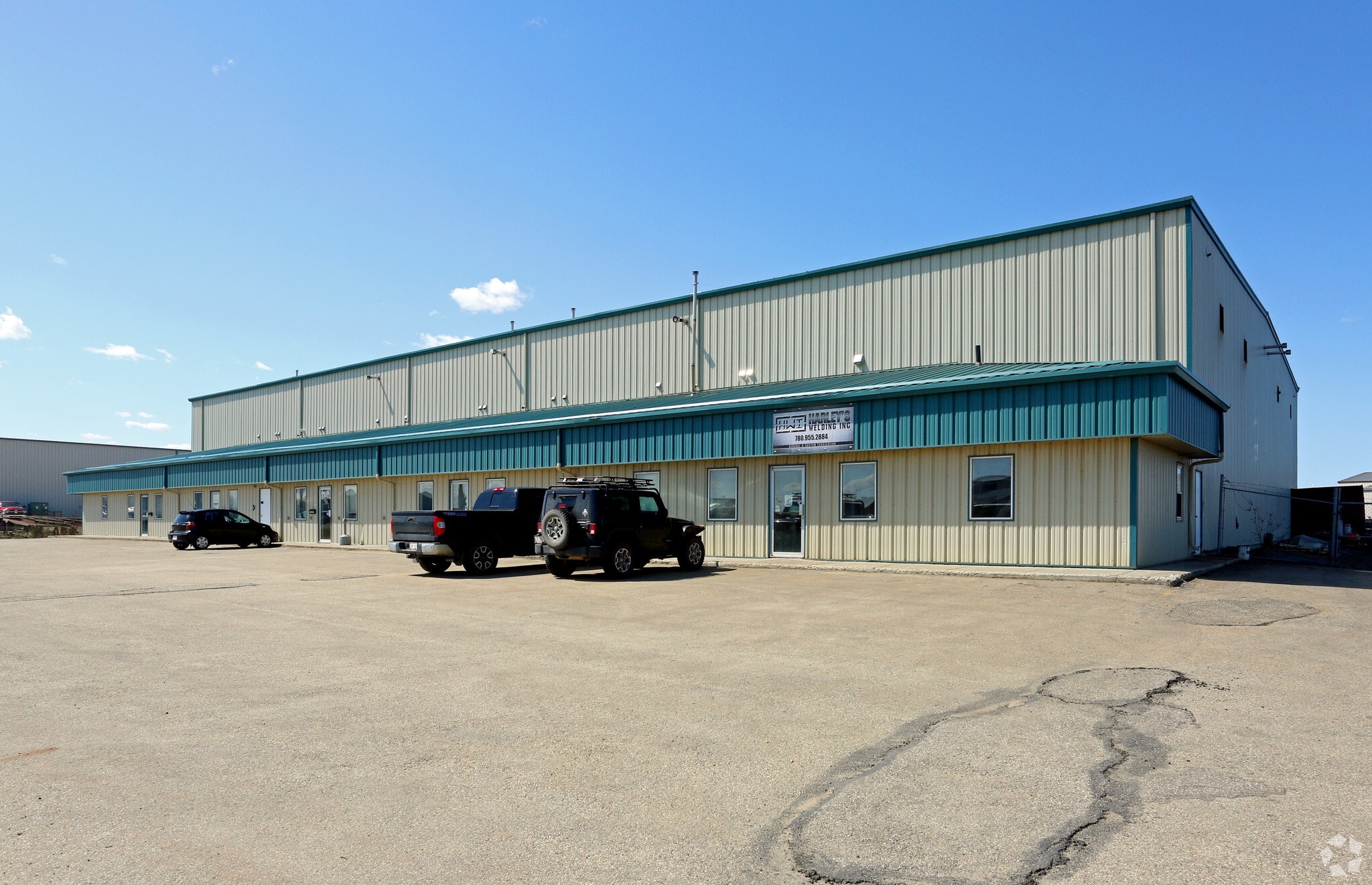 2322 5th St, Nisku, AB for Rent