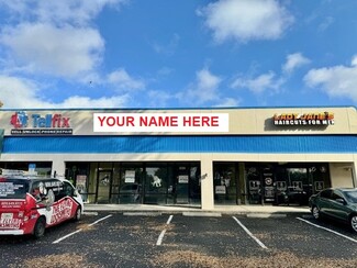 Brandon, FL Retail - 2102-2128 W Brandon Blvd