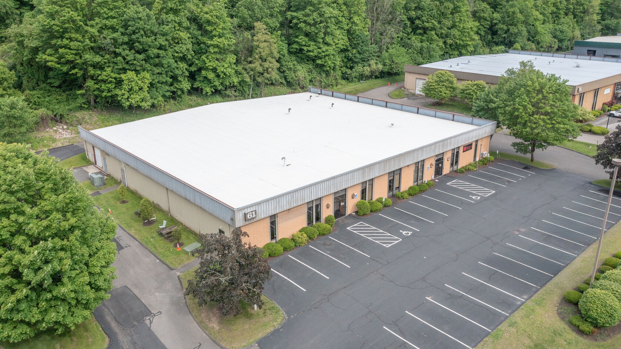 61 Commerce Rd, Brookfield, CT for Rent