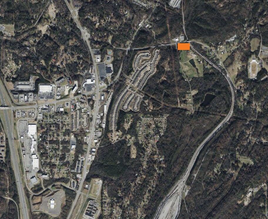 650 Black Creek Rd, Fultondale, AL for Rent