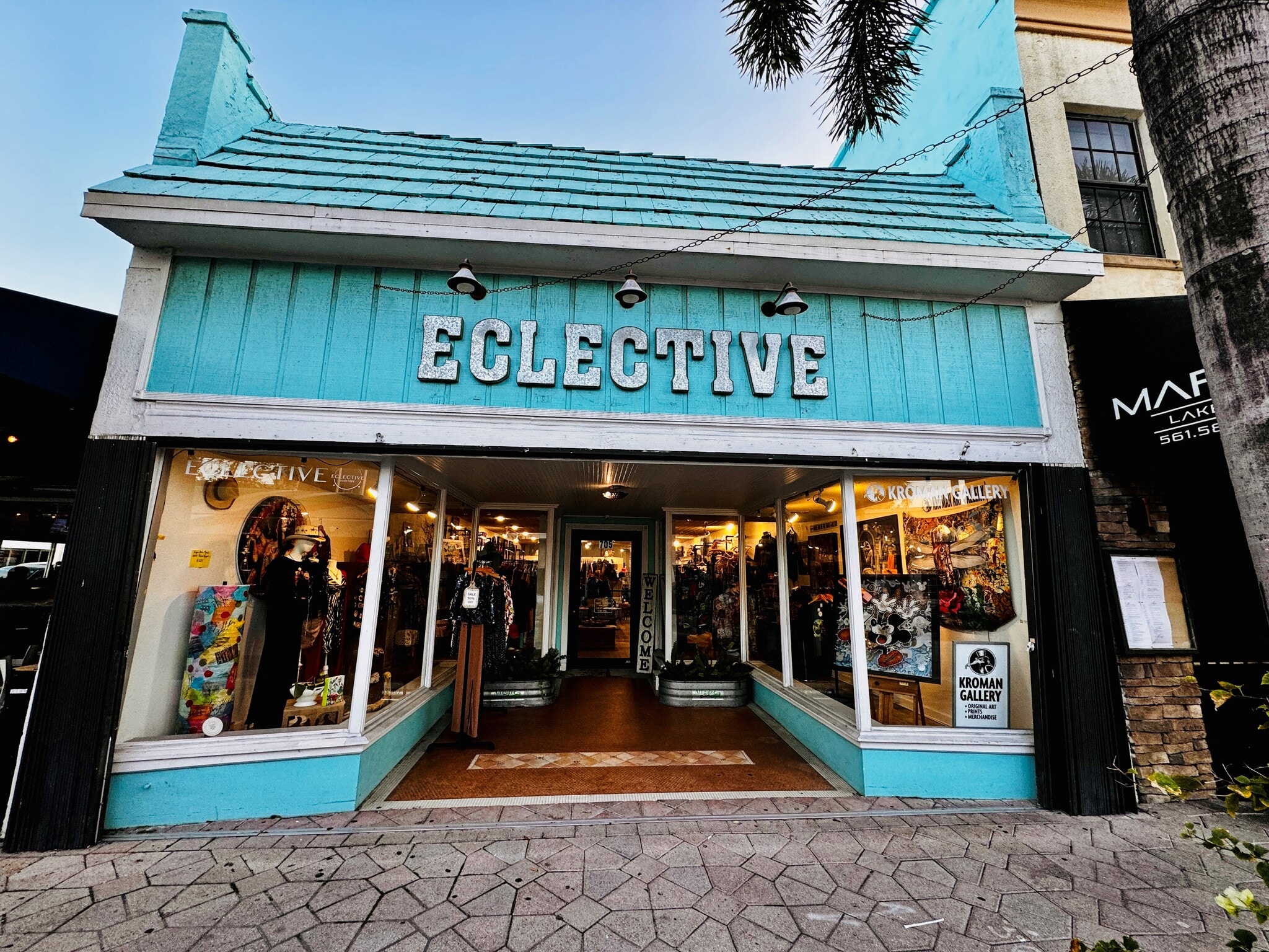 705 Lake Ave, Lake Worth, FL for Sale