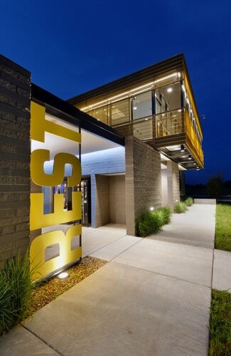 Springfield, MO Industrial - 3610 E Kearney St
