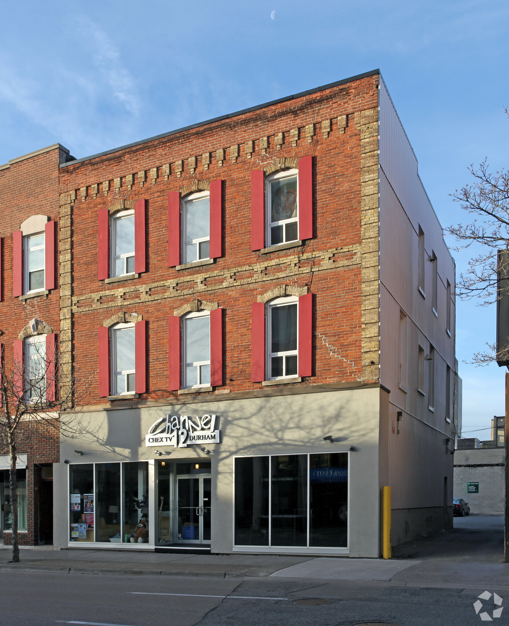 10 Simcoe St N, Oshawa, ON for Rent