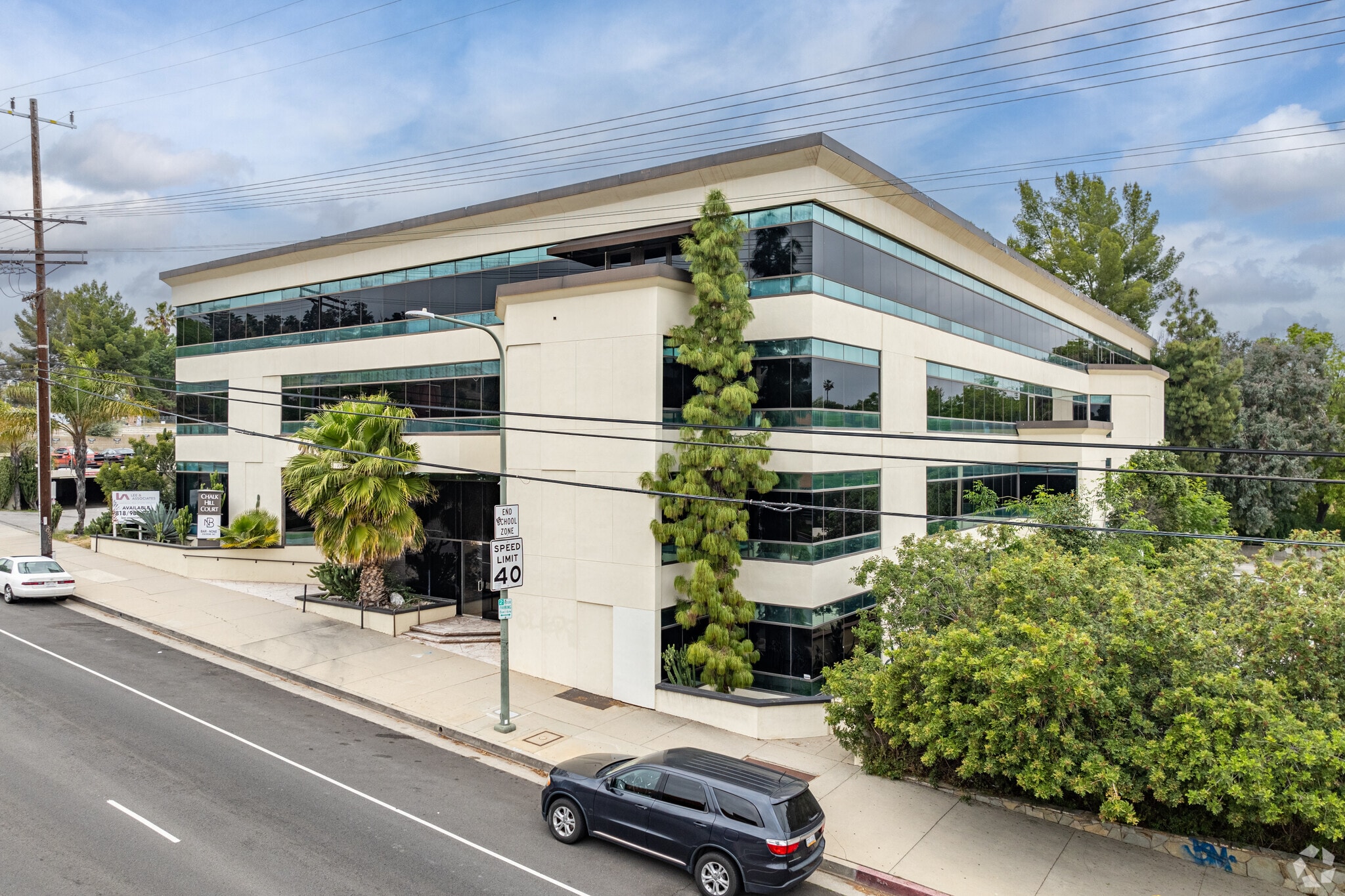 20335 Ventura Blvd, Woodland Hills, CA for Rent