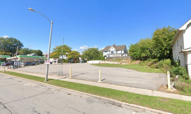 2306 N Humboldt Blvd, Milwaukee, WI for Sale