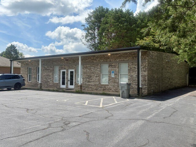 1285 Wilkesboro Blvd, Lenoir, NC for Sale