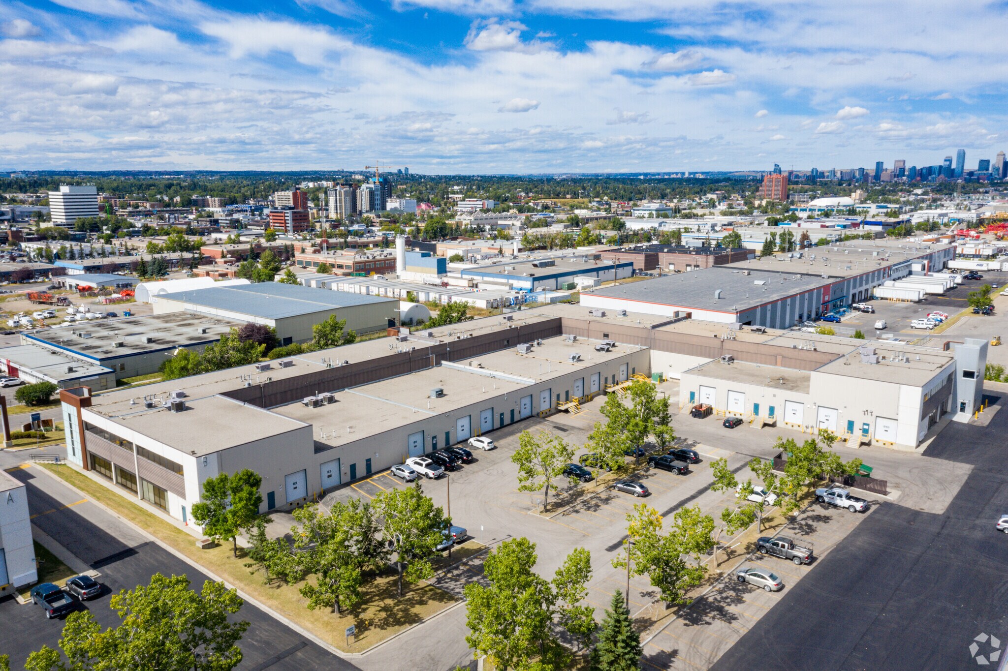 6020 2nd St SE, Calgary, AB for Rent