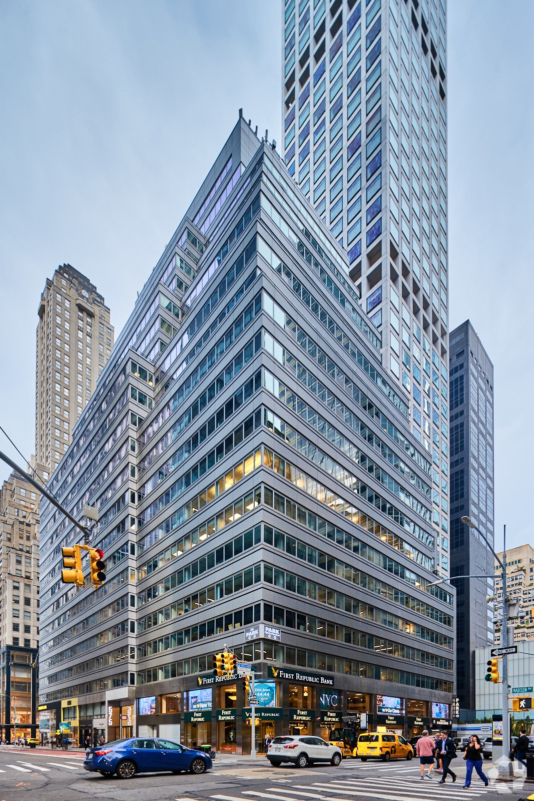 575 Madison Ave, New York, NY for Rent