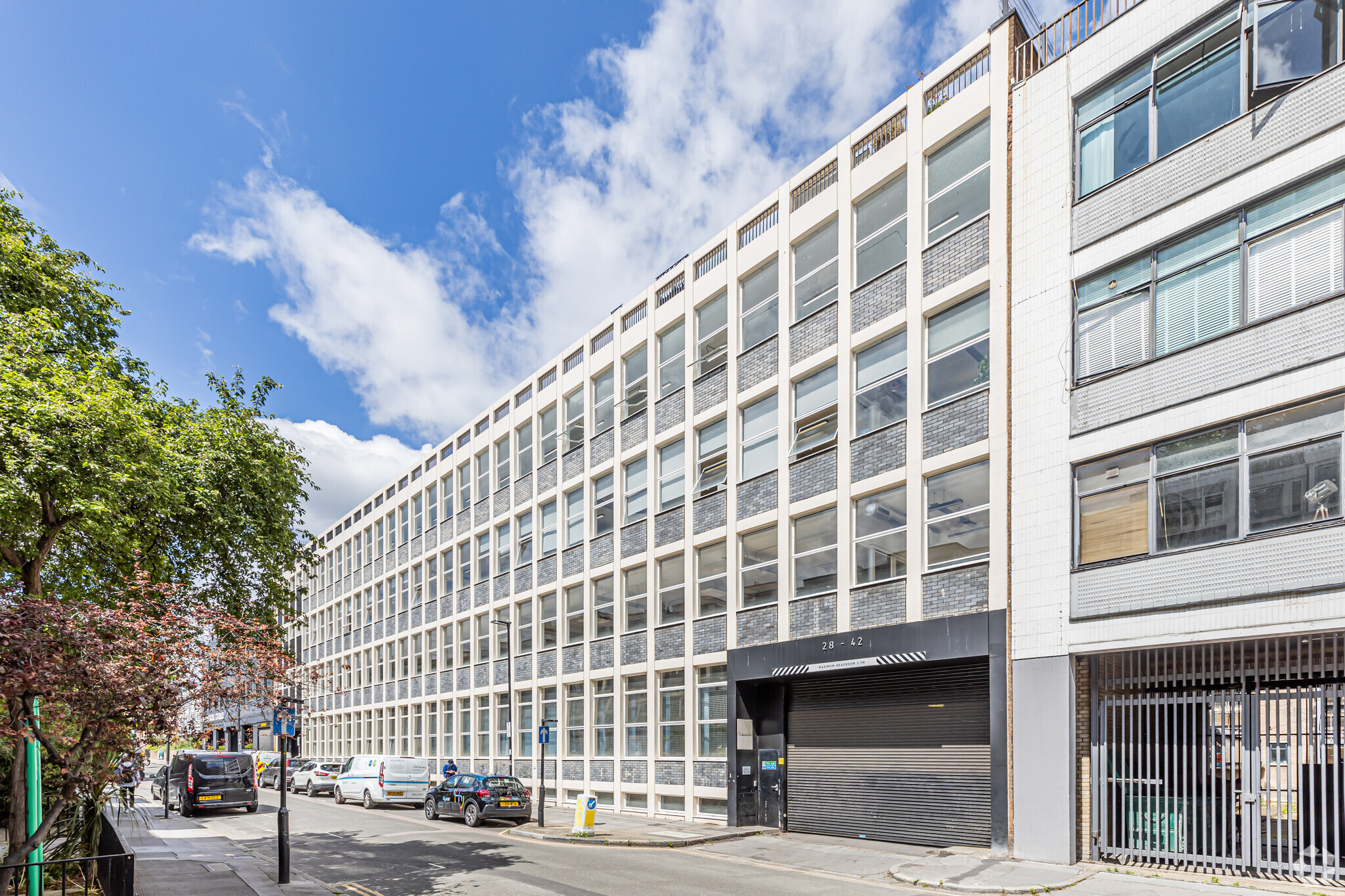 28-42 Banner St, London, LND for Rent