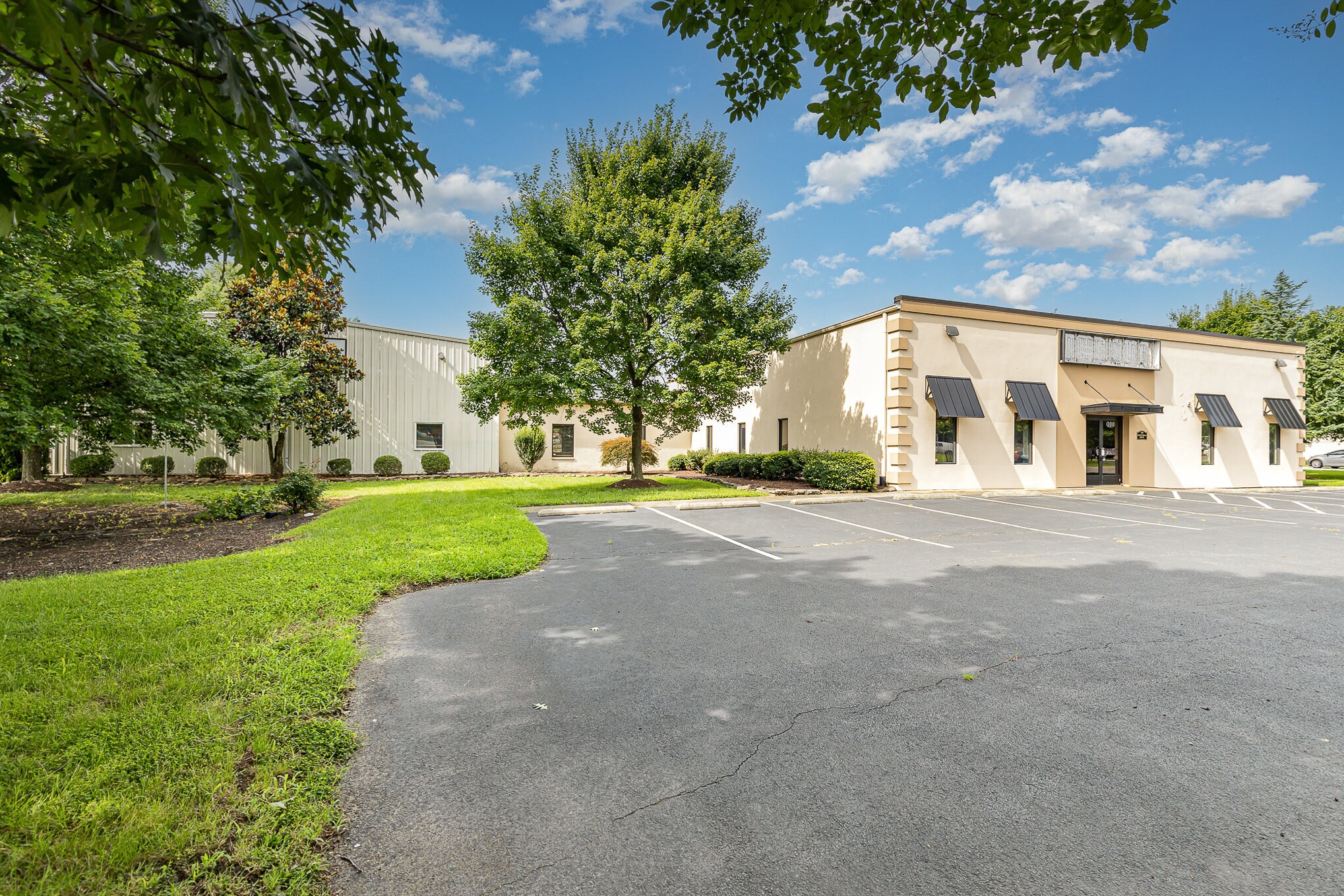 100 Industrial Dr, Fredericksburg, VA for Sale