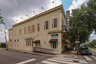 New Orleans, LA Restaurant - 1300 St Charles Ave