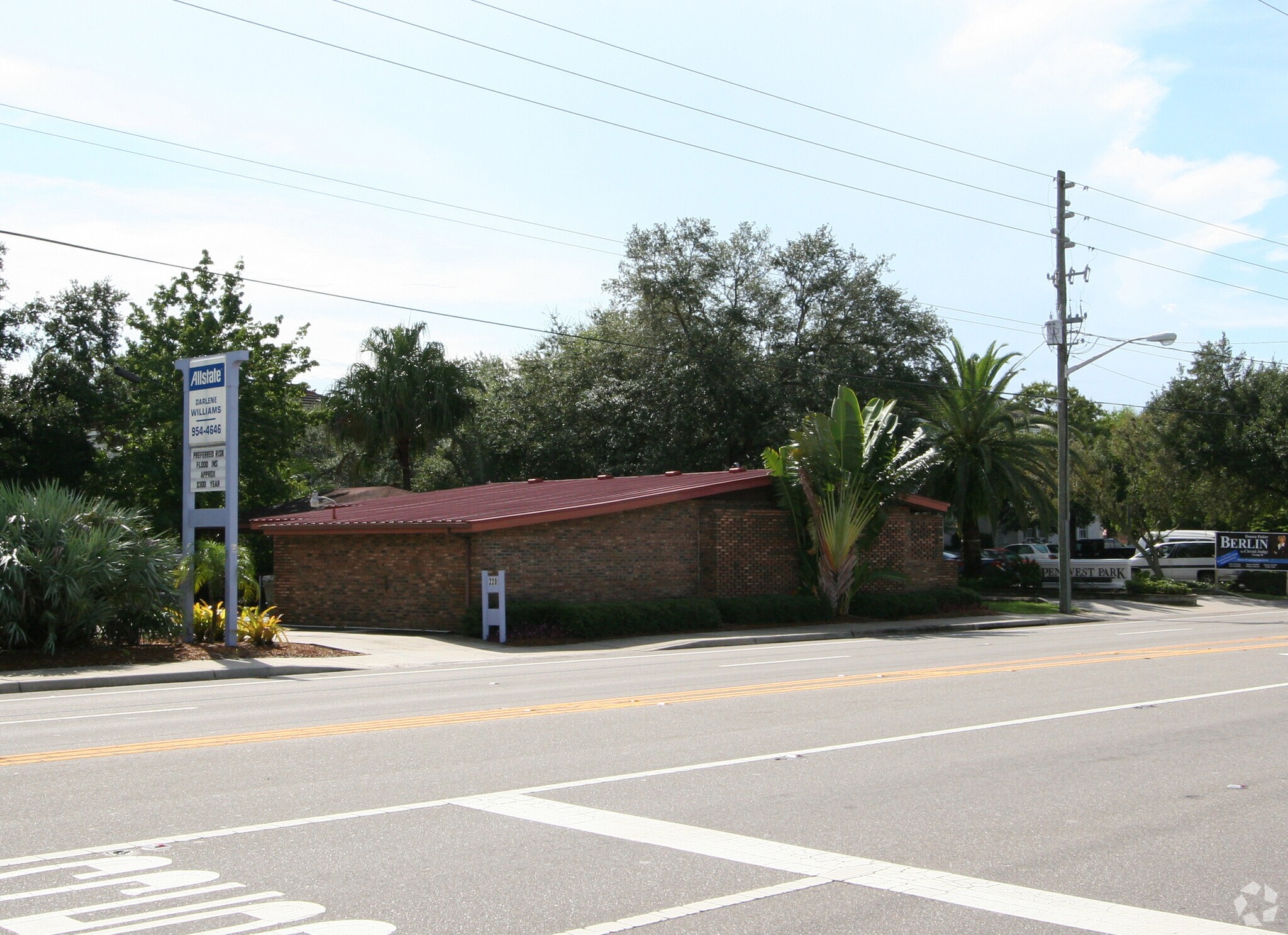 220 N Tuttle Ave, Sarasota, FL for Sale