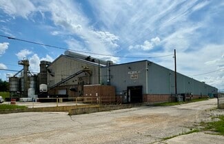 Marengo, IL Warehouse - 300 N West St