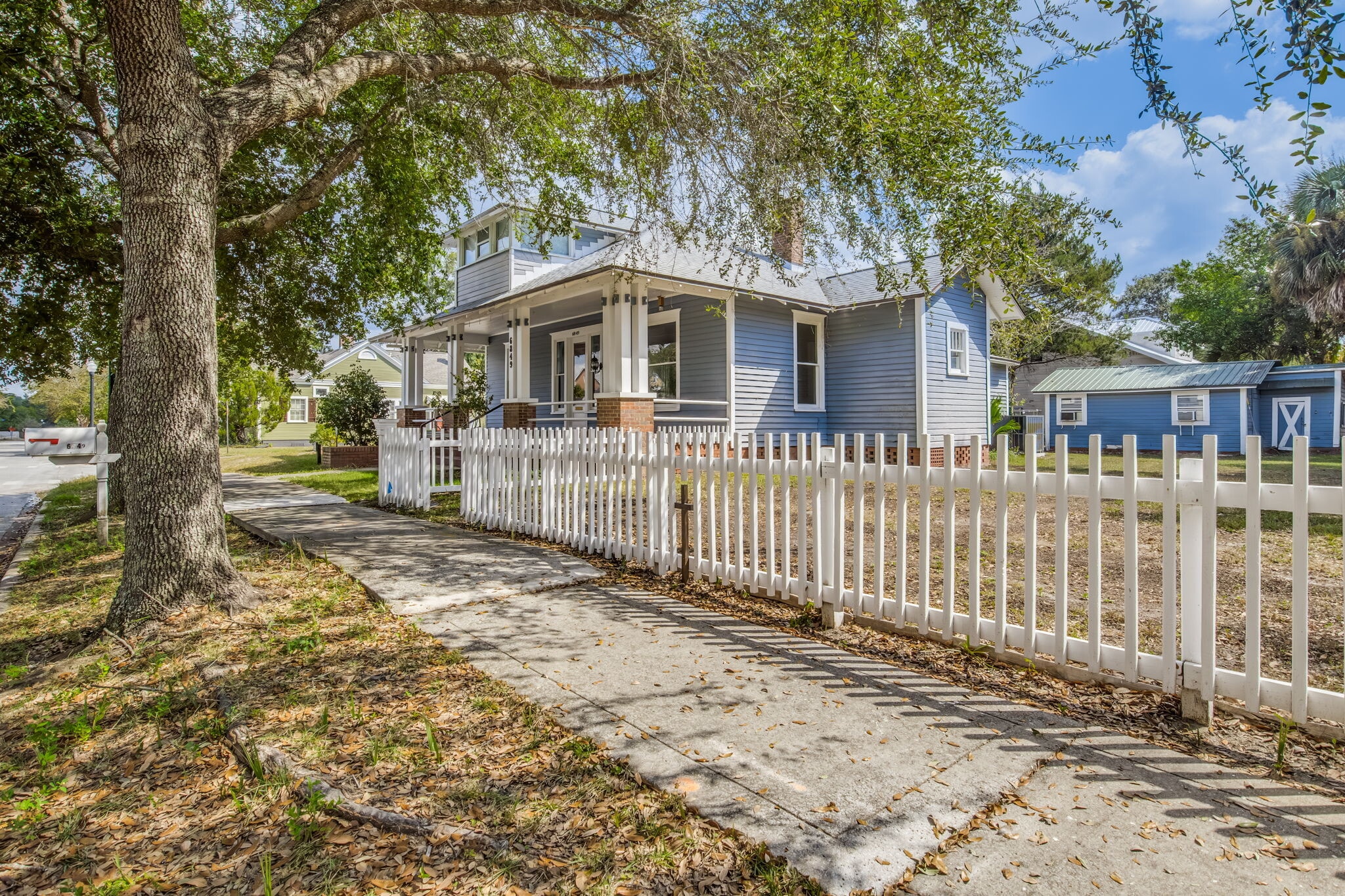 6849 Oak St, Milton, FL for Rent