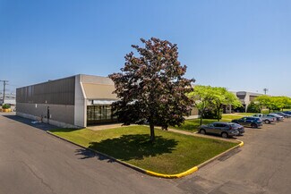 Montréal, QC Industrial - 2102-2150 Av 32E Montréal, QC Industrial - 2102-2150 Av 32E