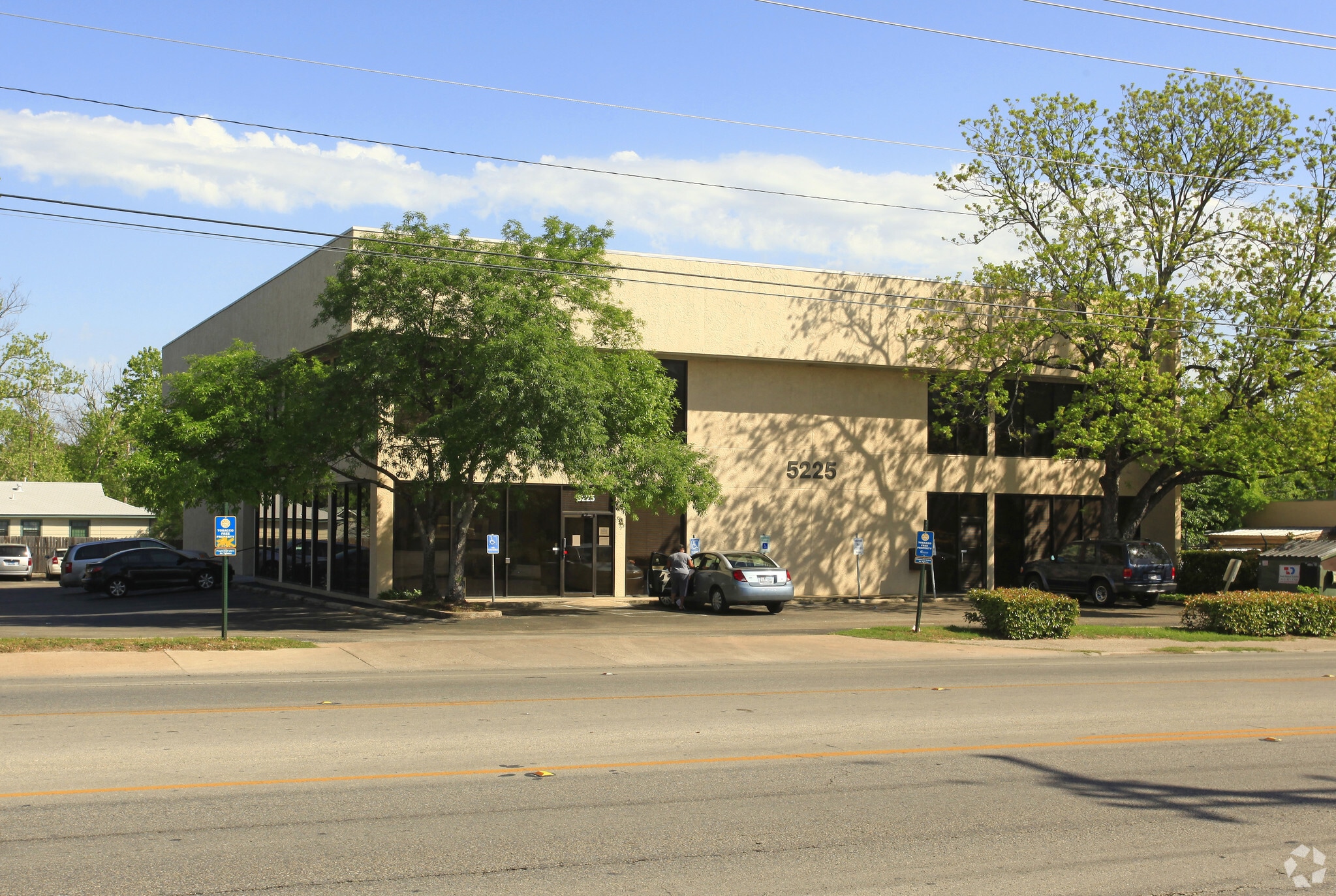 5225 N Lamar Blvd, Austin, TX for Sale