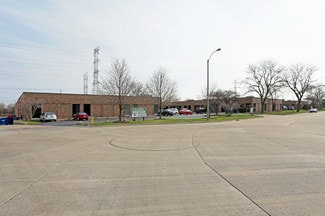 Elmhurst, IL Flex - 443-493 W Fullerton Ave