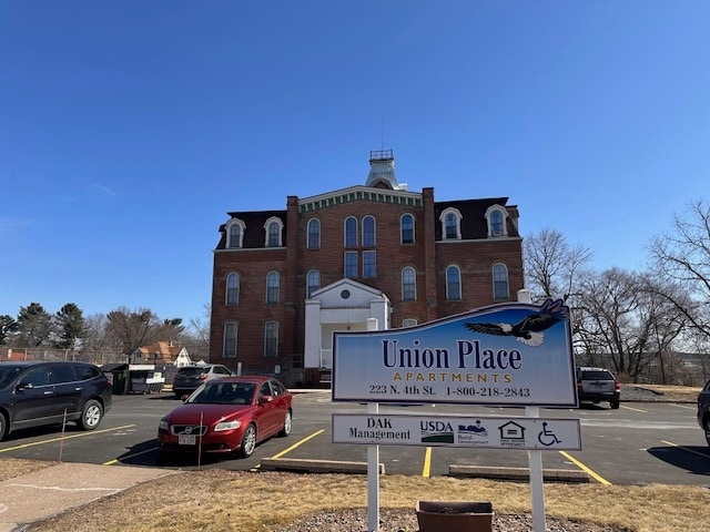 223 N 4th St, Black River Falls, WI for Sale