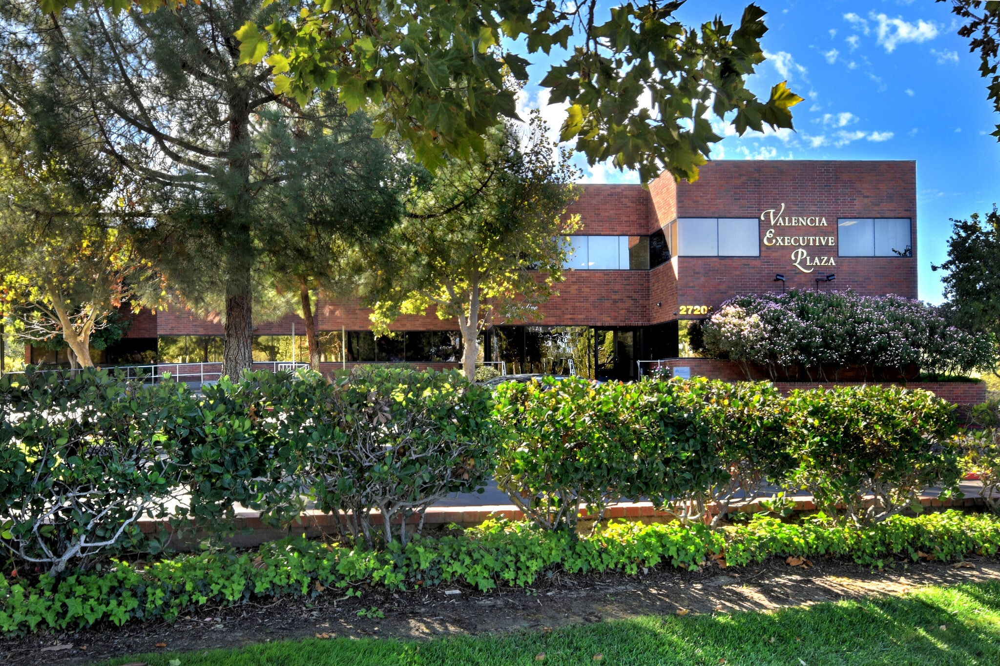 27201 Tourney Rd, Valencia, CA for Rent