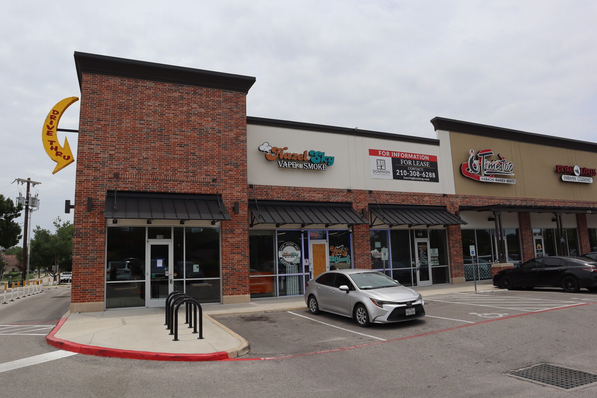 9390 Huebner Rd, San Antonio, TX for Rent