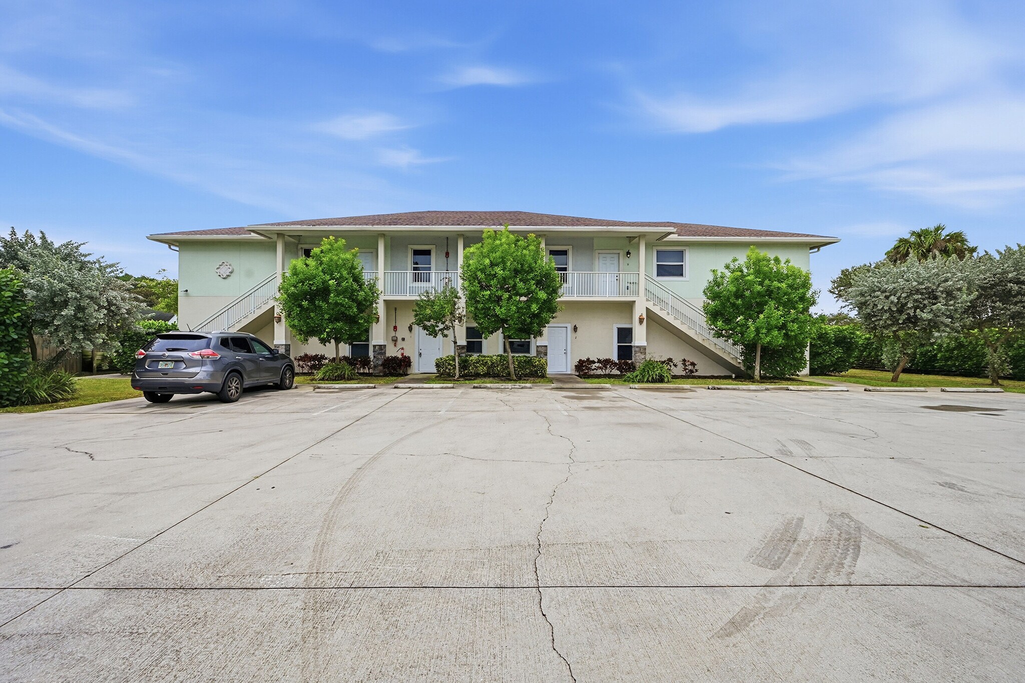 105 2nd St, Lake Park, FL for Rent