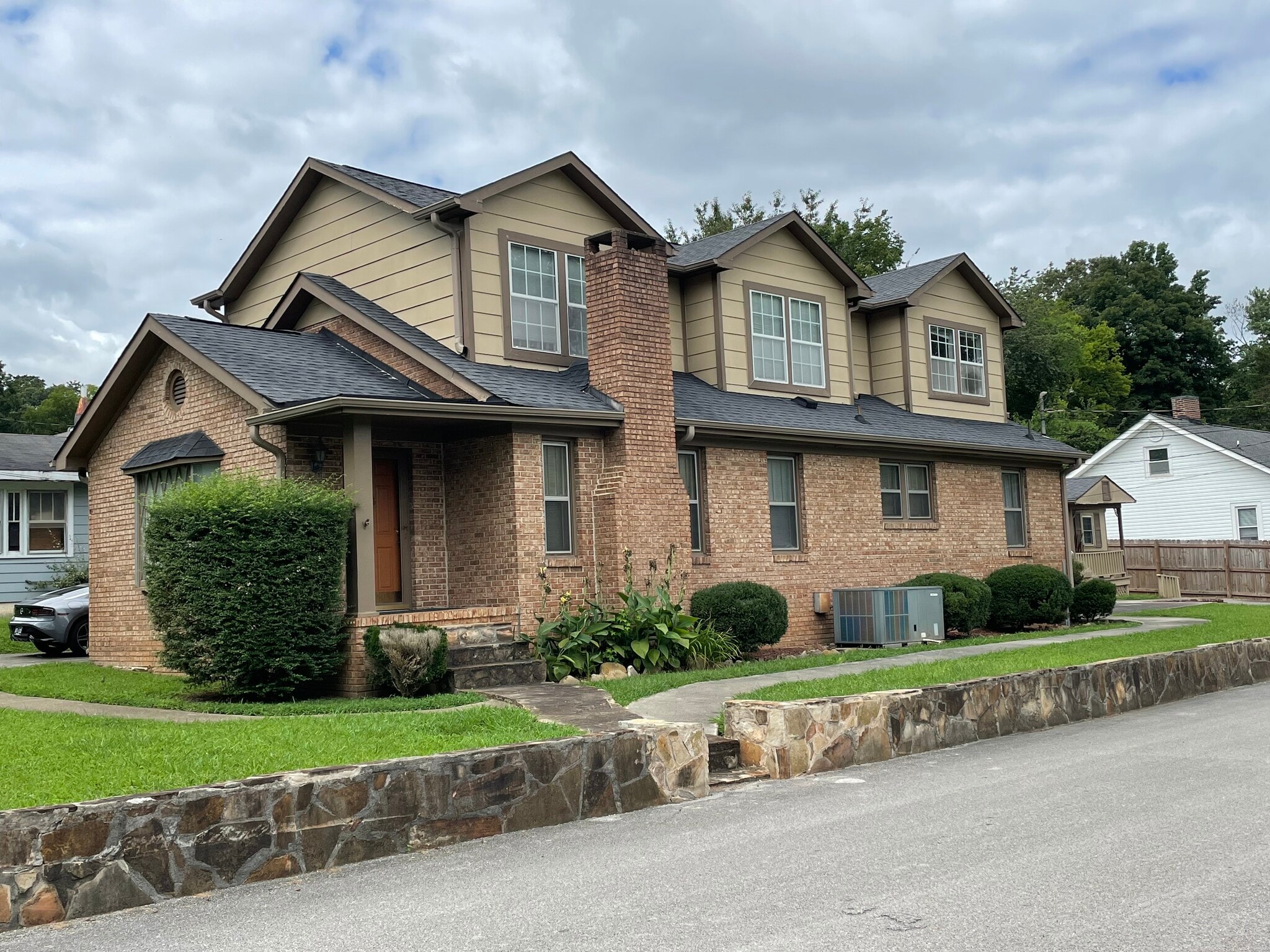 201 Lancaster Ave, Chattanooga, TN for Sale