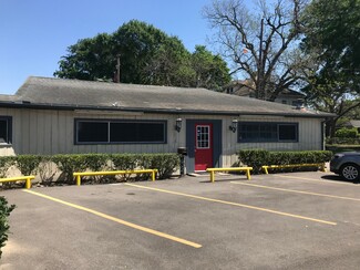 Houston, TX Retail - 3206 Houston Ave