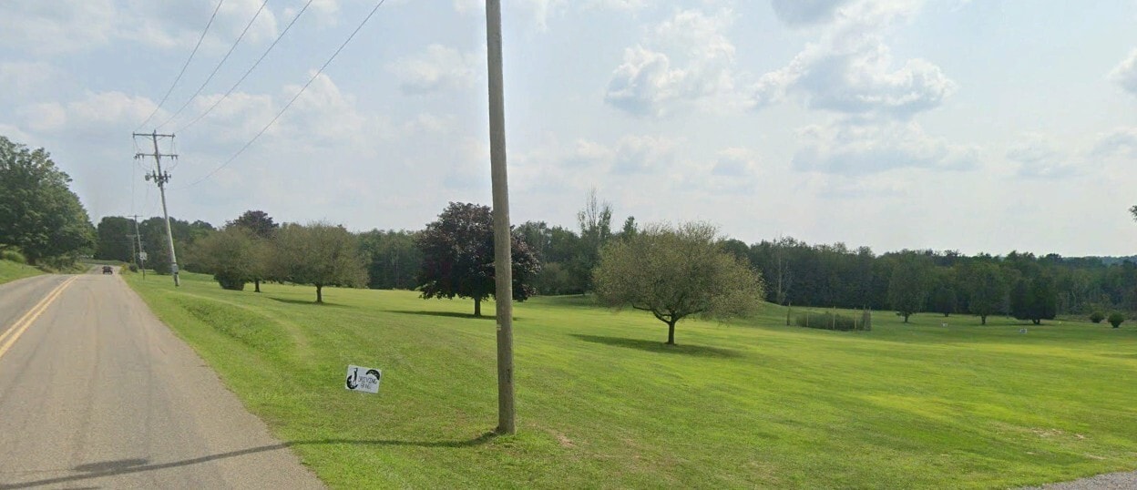 3277 E Lake Rd, Jamestown, PA for Sale