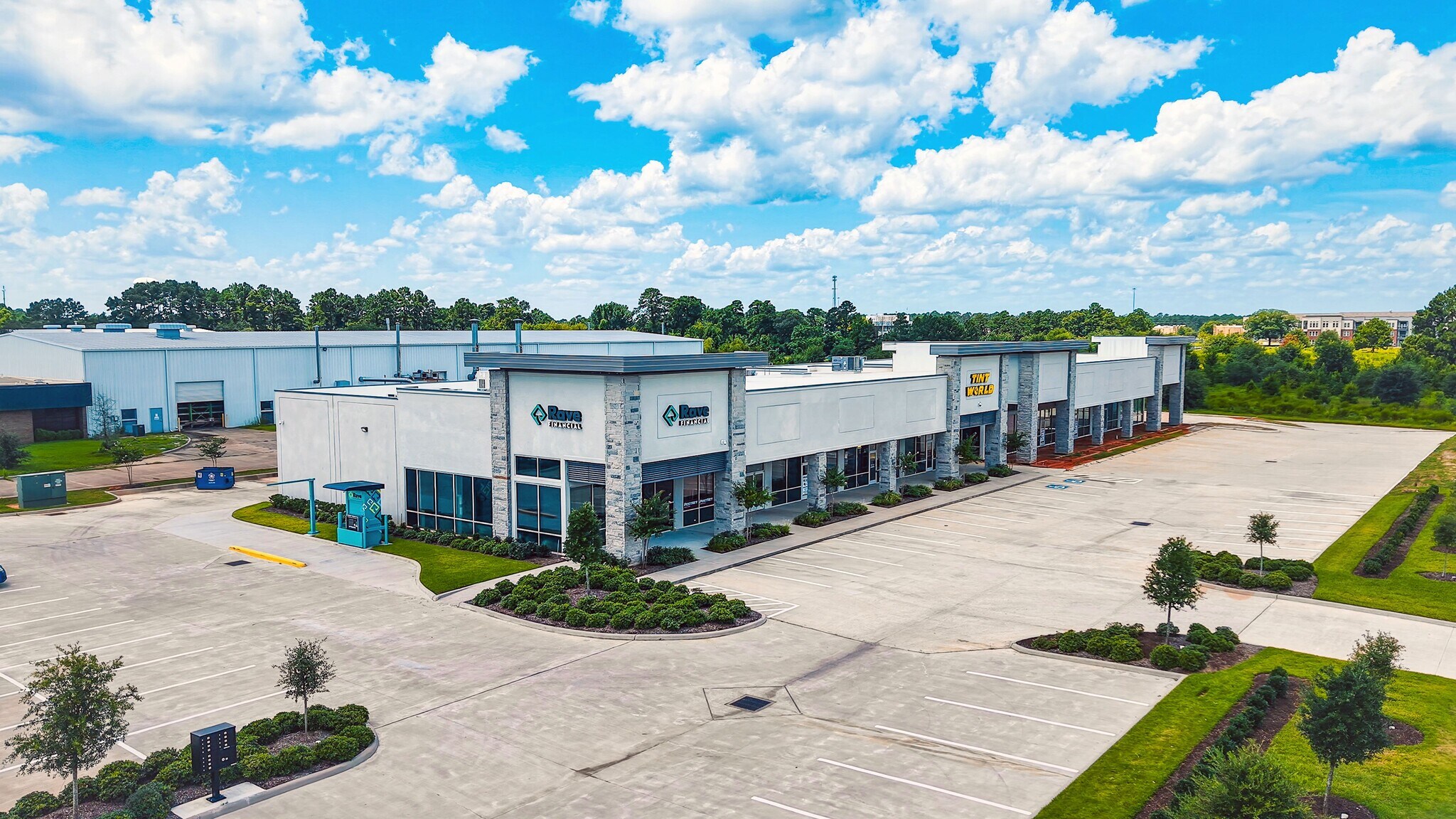 670 N FM 3083 W Rd, Conroe, TX for Sale