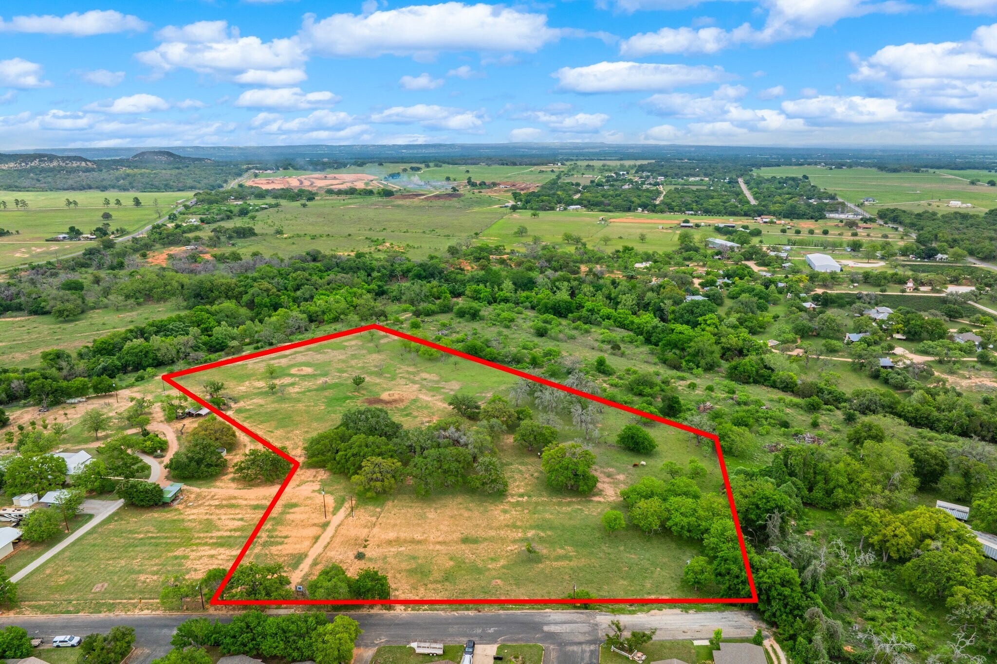 1114 Meadowlark dr, Fredericksburg, TX for Sale