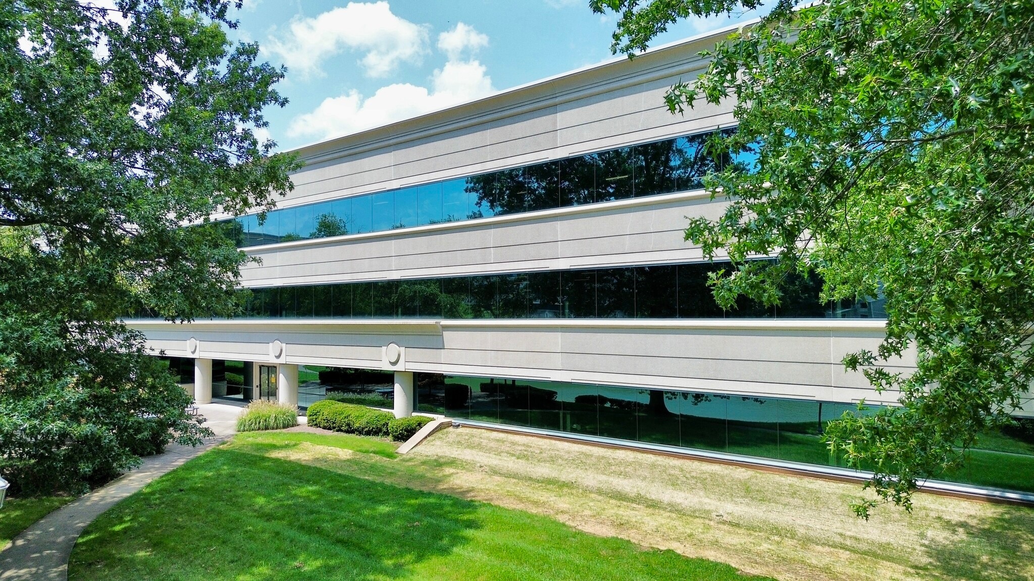 301 Laboratory Rd, Oak Ridge, TN for Sale