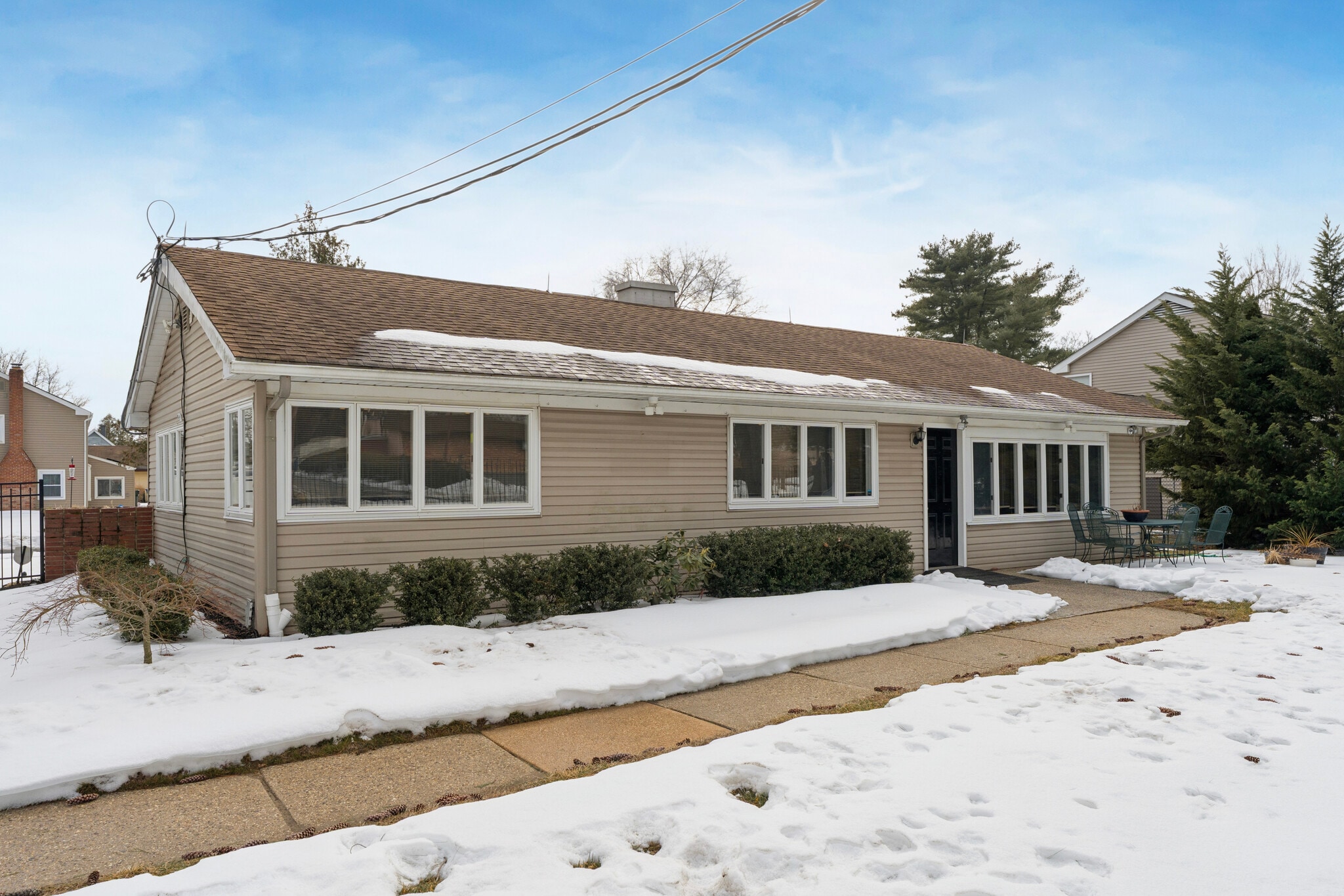 81 Somerset Dr, Willingboro, NJ for Sale