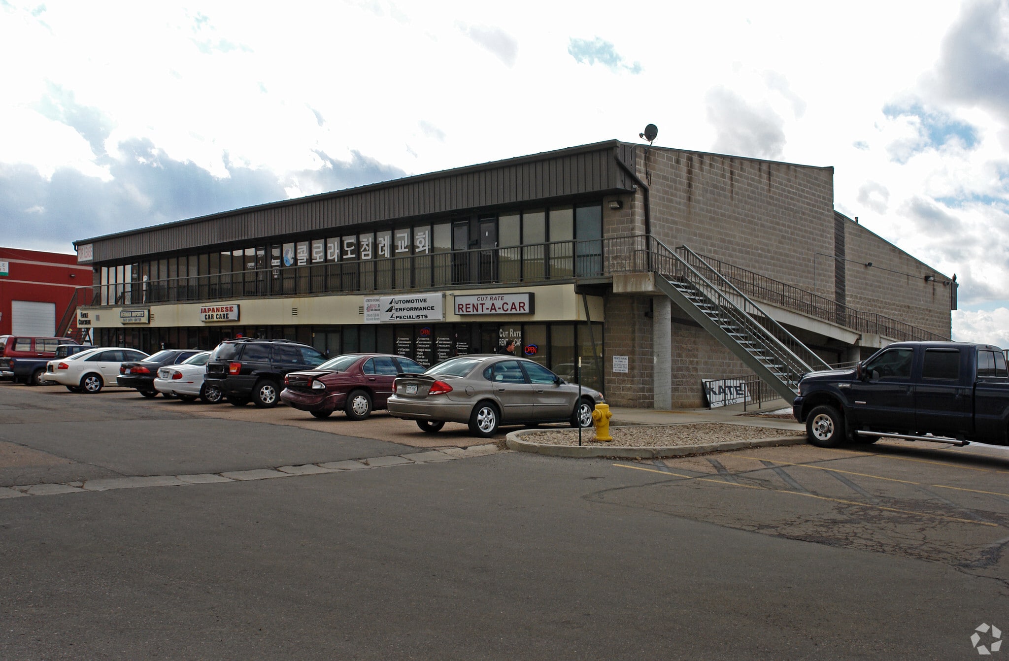 6989 S Jordan Rd, Centennial, CO for Rent