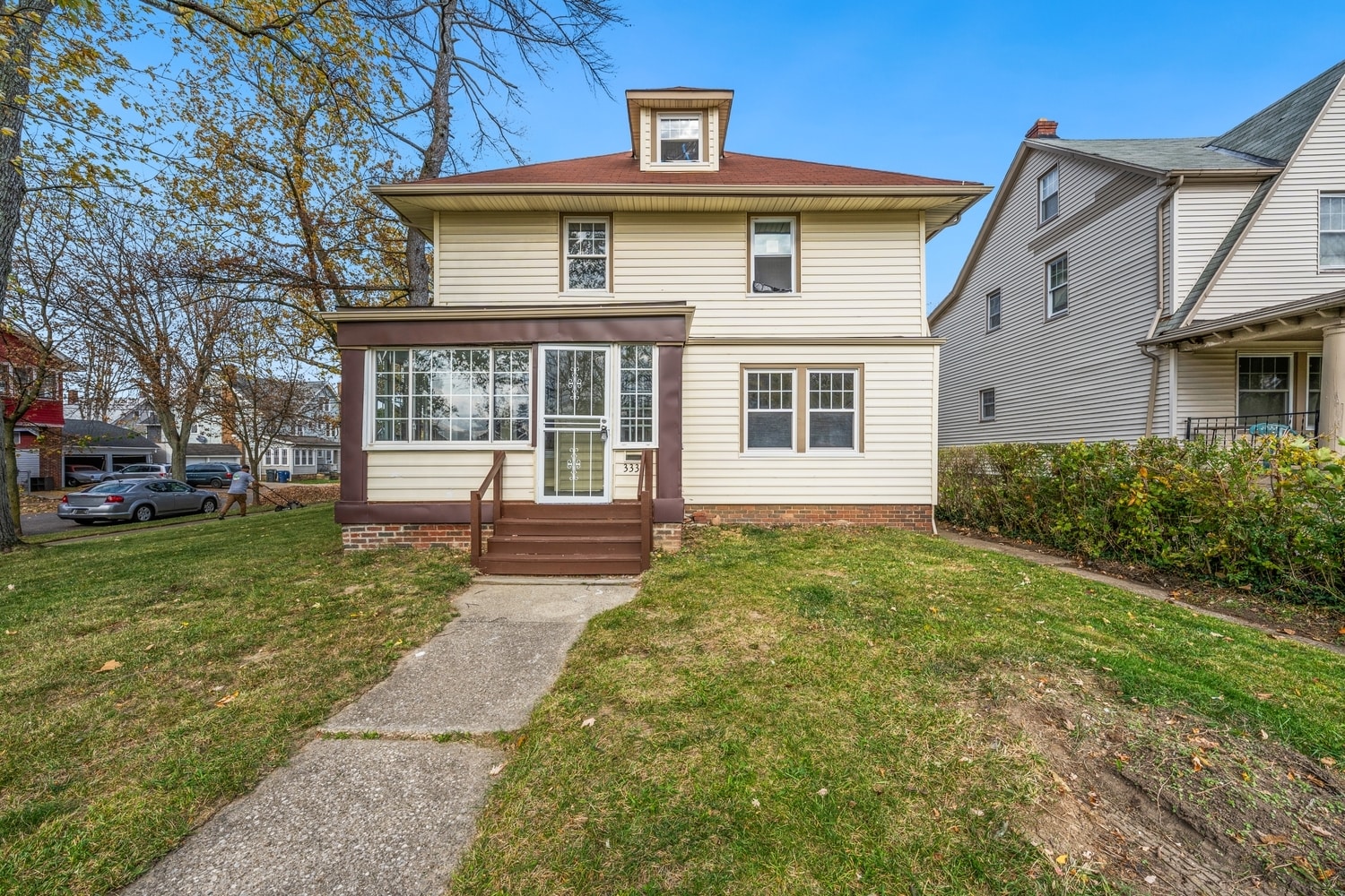 3331 Cedarbrook Rd, Cleveland Heights, OH for Sale