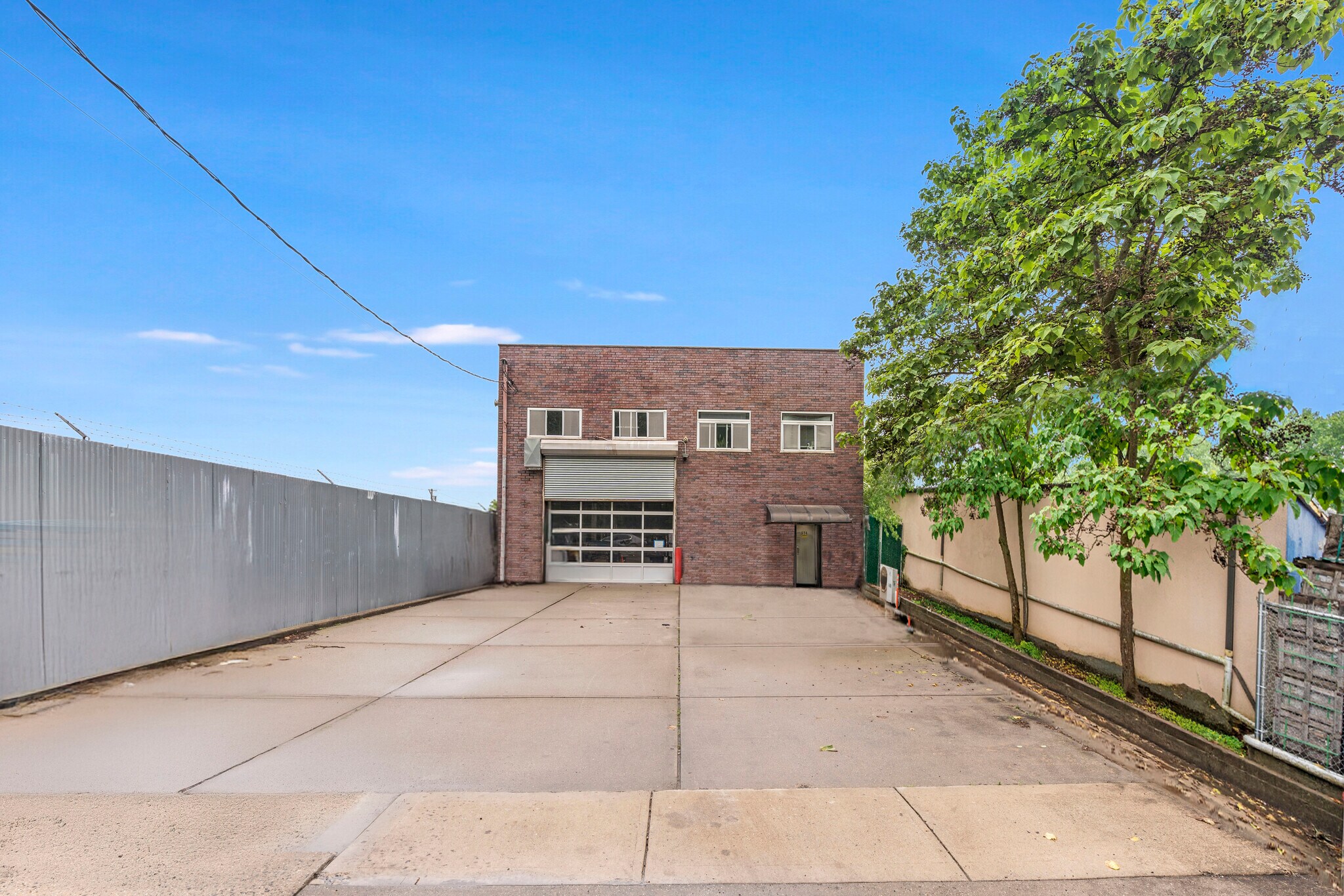 574 Industrial Loop, Staten Island, NY for Sale