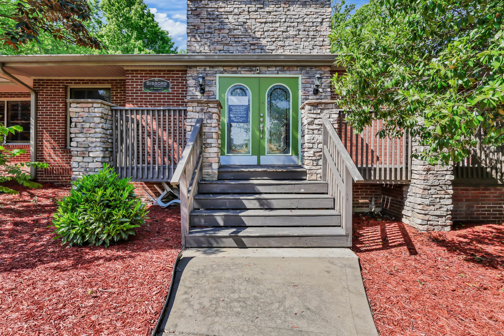 1543 Madison St, Clarksville, TN for Sale