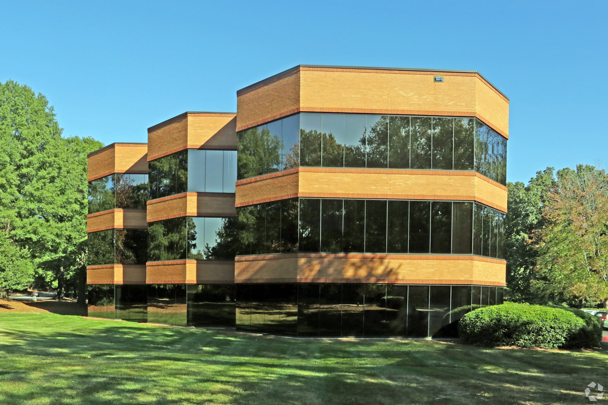 125 Edinburgh South Dr, Cary, NC for Rent