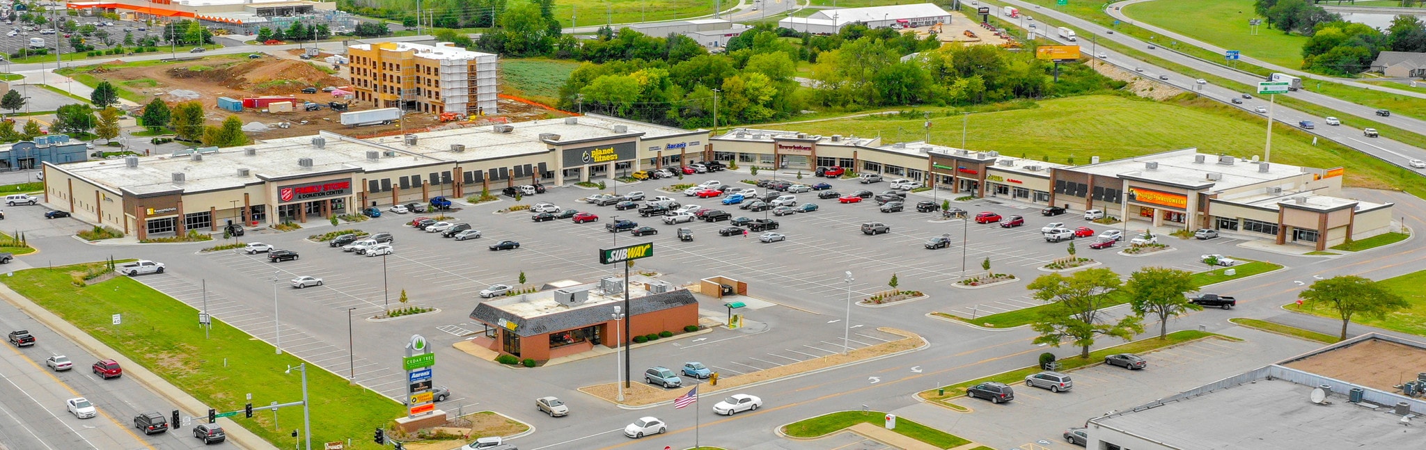 100172 Cedar Tree Sq Belton, MO 64012 Shopping Center Property for