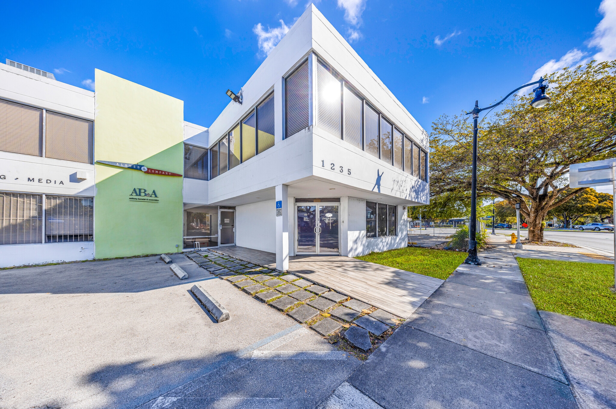 1235 SW 22nd St, Miami, FL for Rent