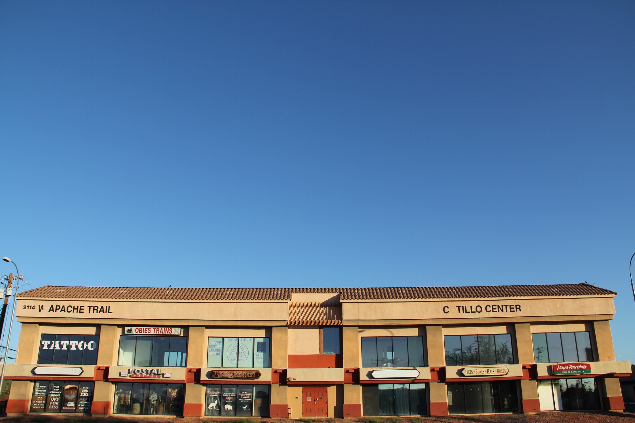 2114 W Apache Trl, Apache Junction, AZ for Rent