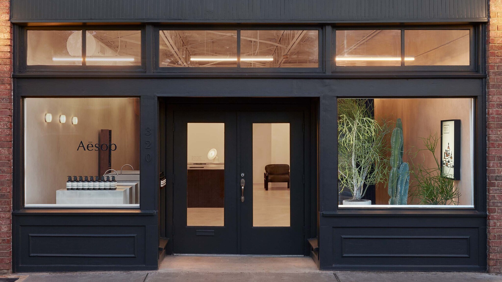 310-380 W 7th St, Dallas, TX for Rent