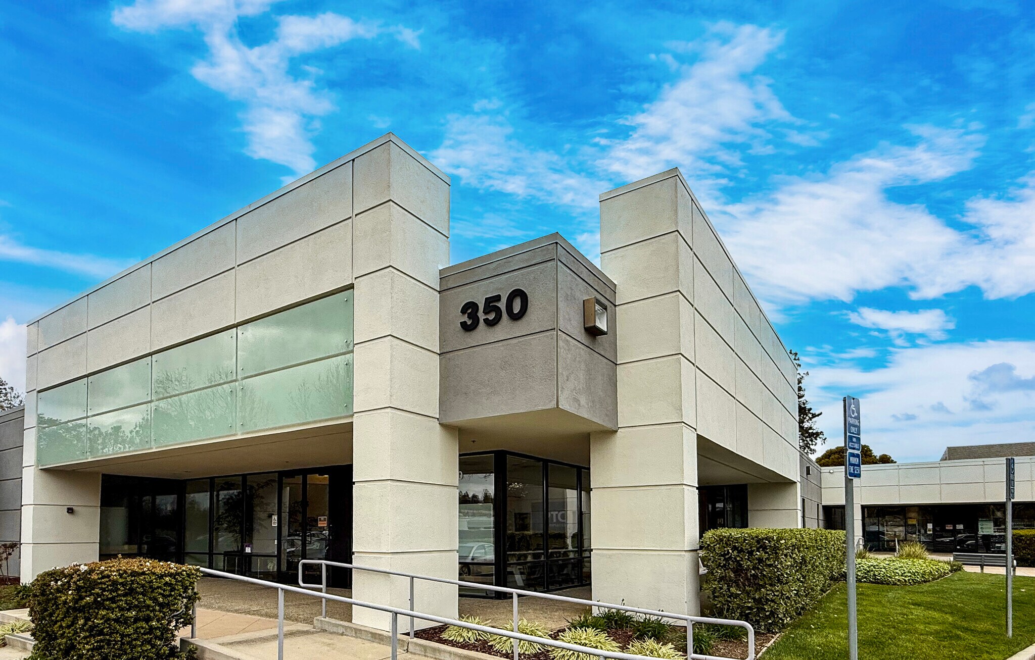 777 E Middlefield Rd, Mountain View, CA for Rent
