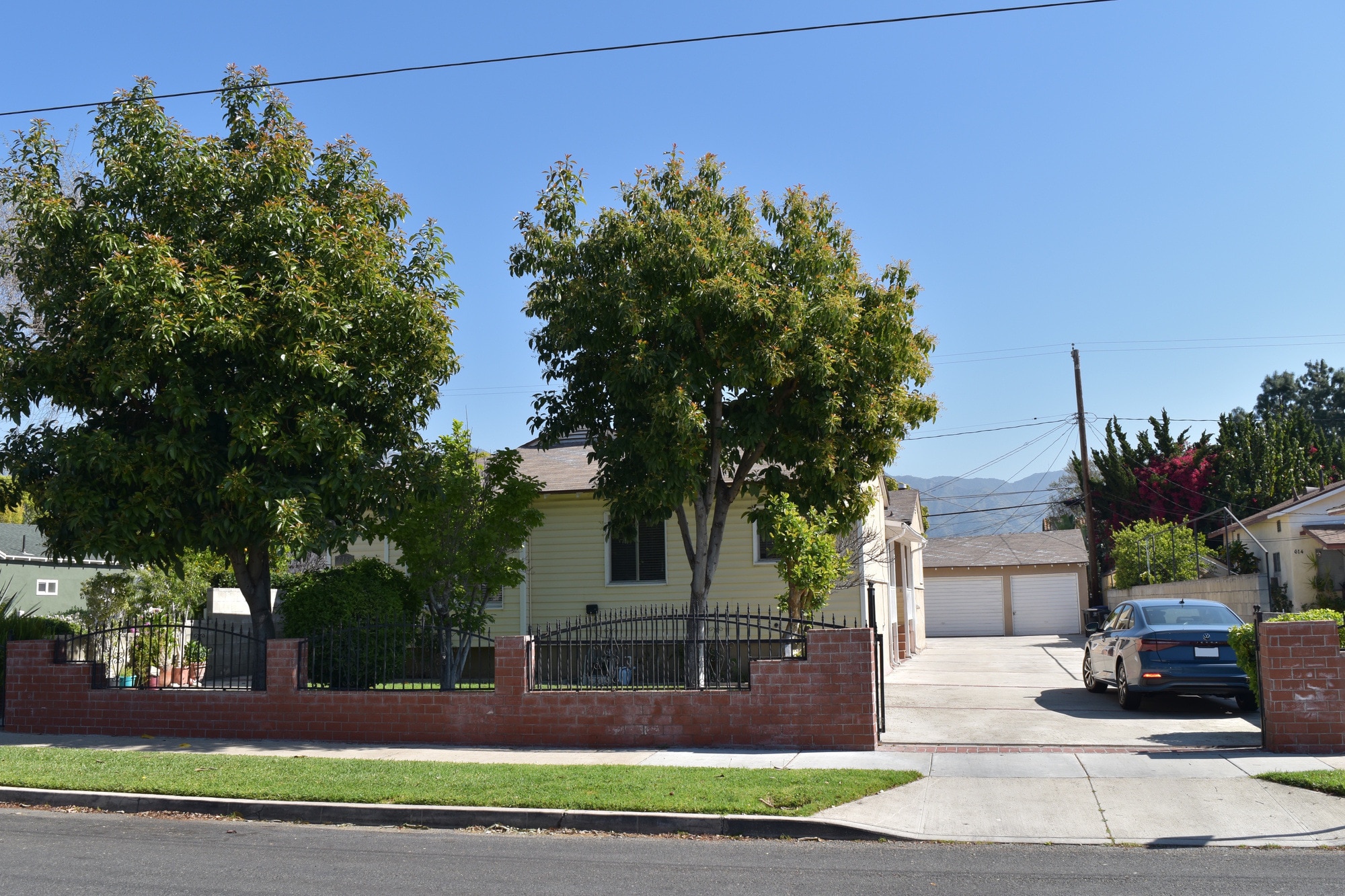 618 N Mariposa St, Burbank, CA for Sale