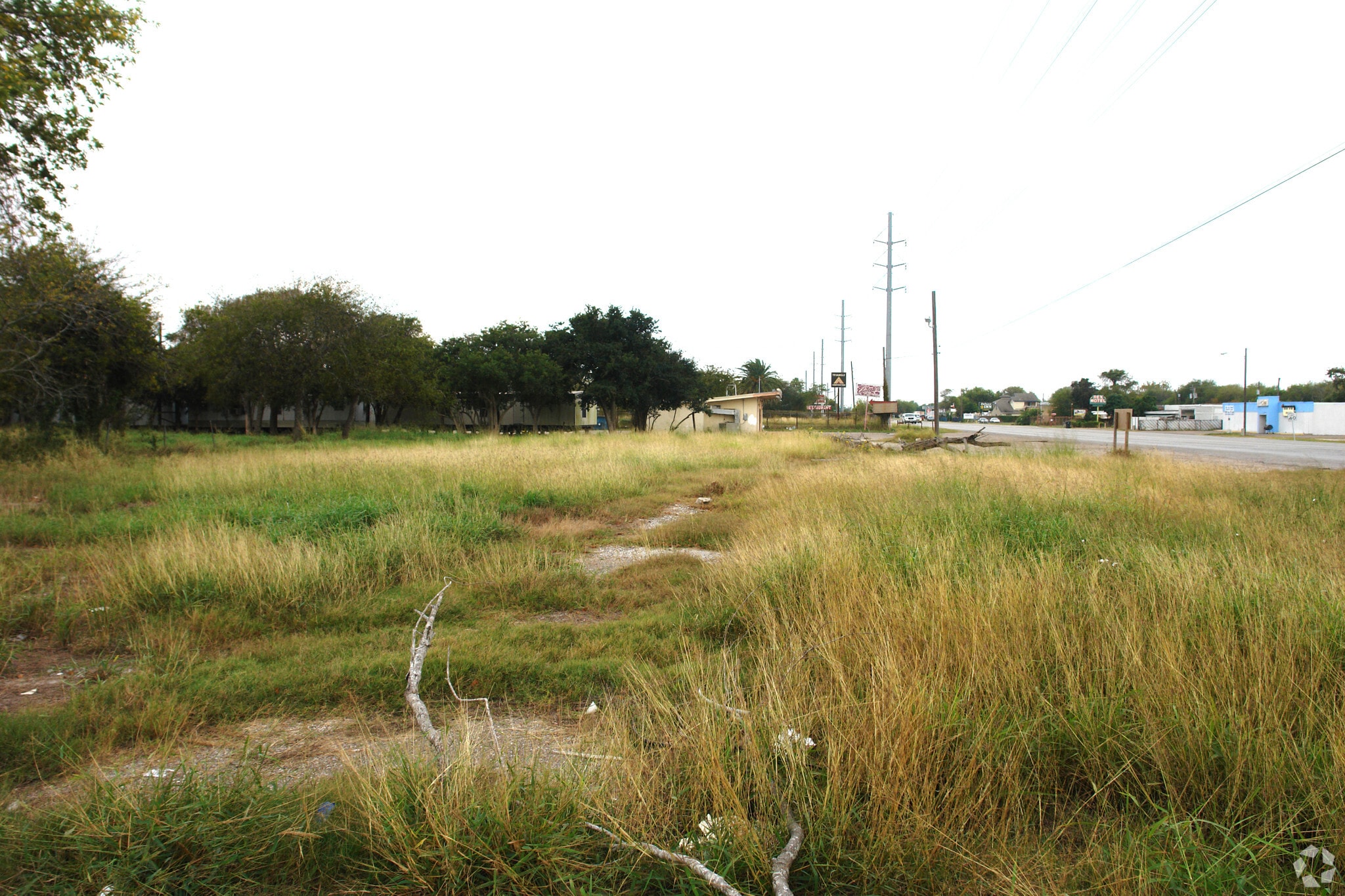 5501 Leopard St, Corpus Christi, TX for Sale