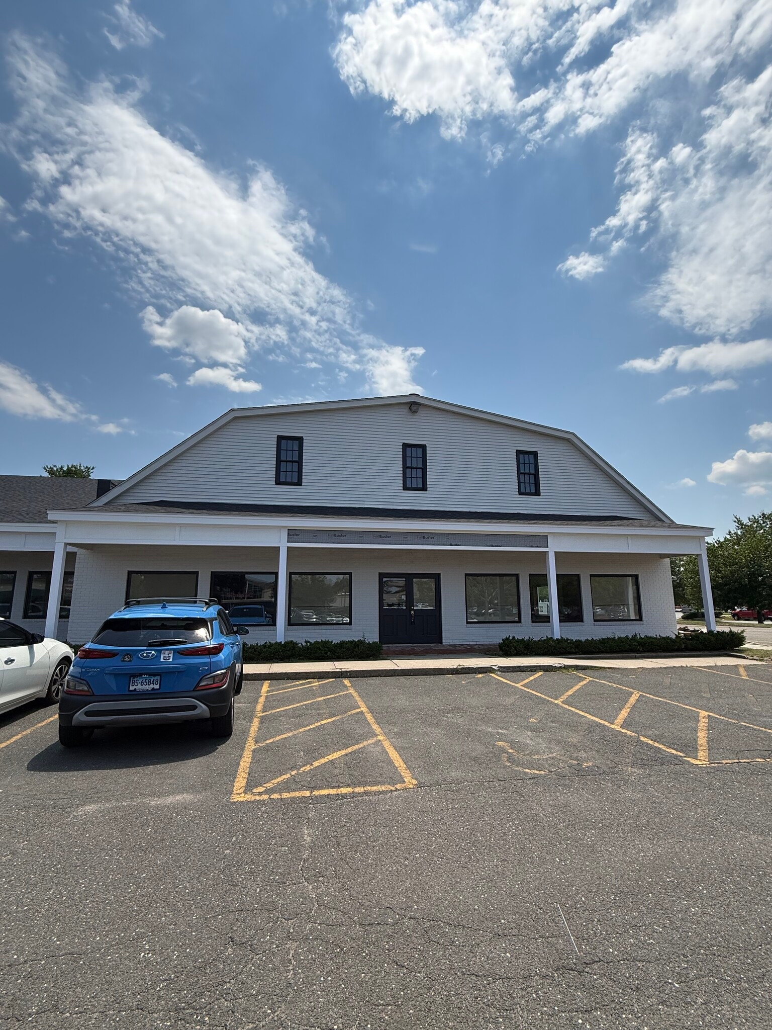3039 Main St, Glastonbury, CT for Rent