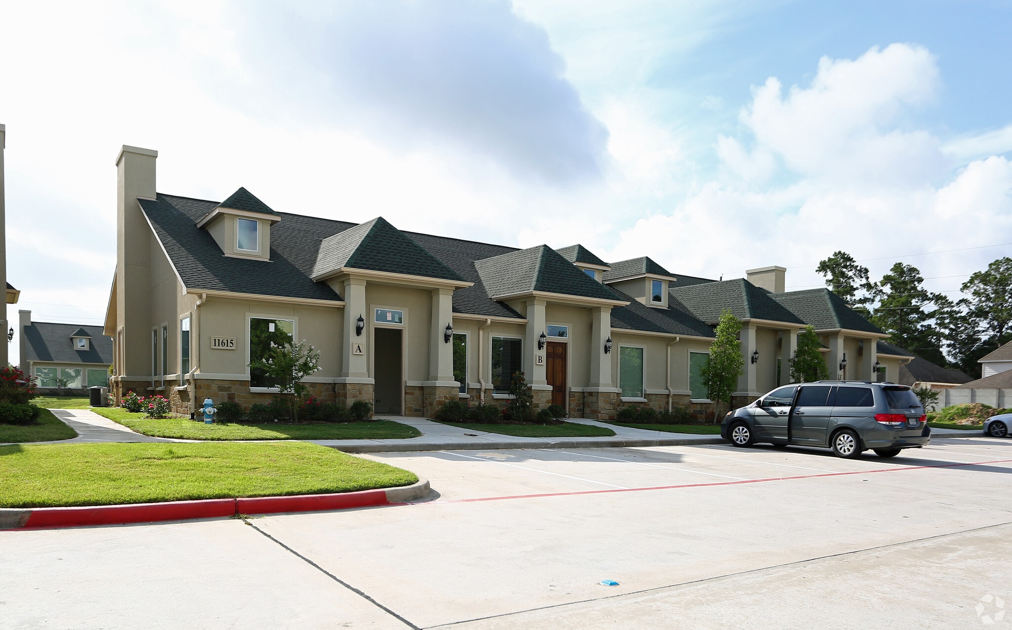 11615 Spring Cypress Rd, Tomball, TX for Rent