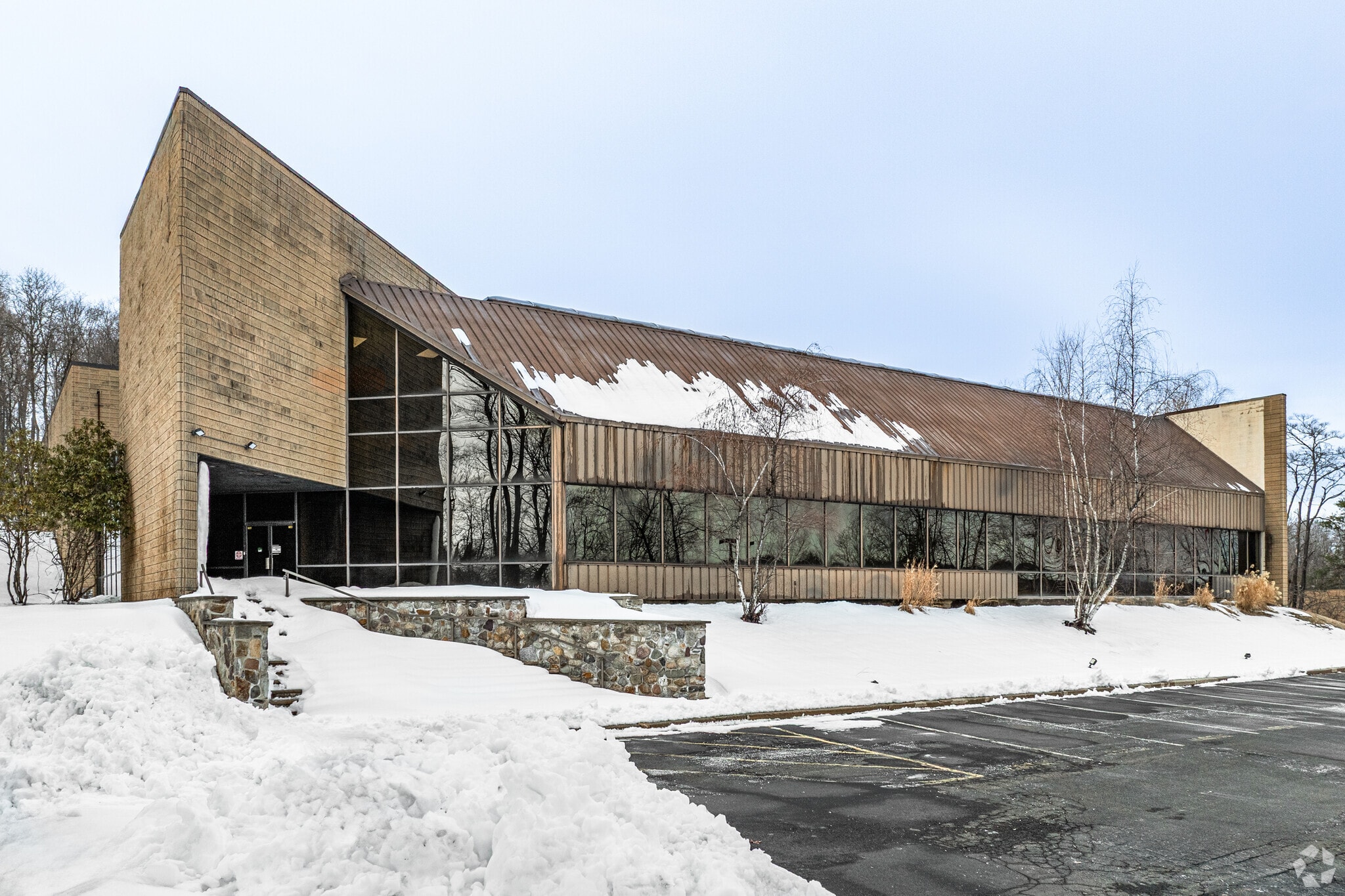 500 Corporate Dr, Mahwah, NJ for Sale